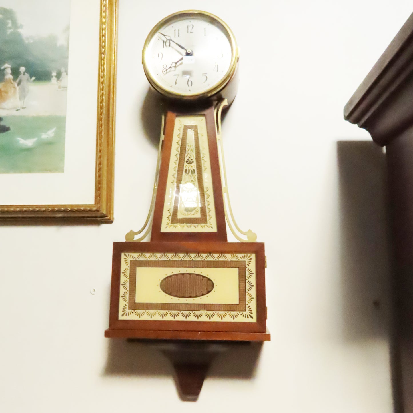 Vintage Seth Thomas Banjo Clock Gold Gilt Detailing