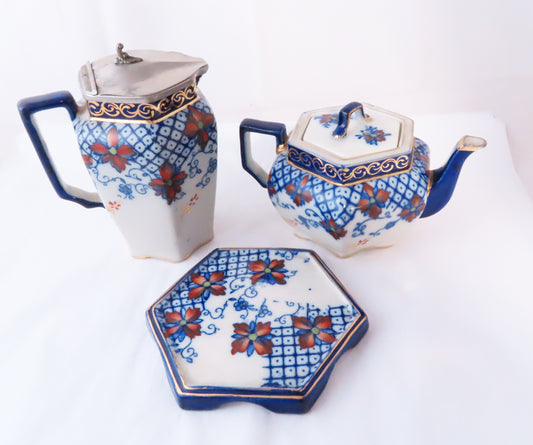 JH Wood England No252 Porcelain Imari Style Water Pitcher Teapot & Trivet