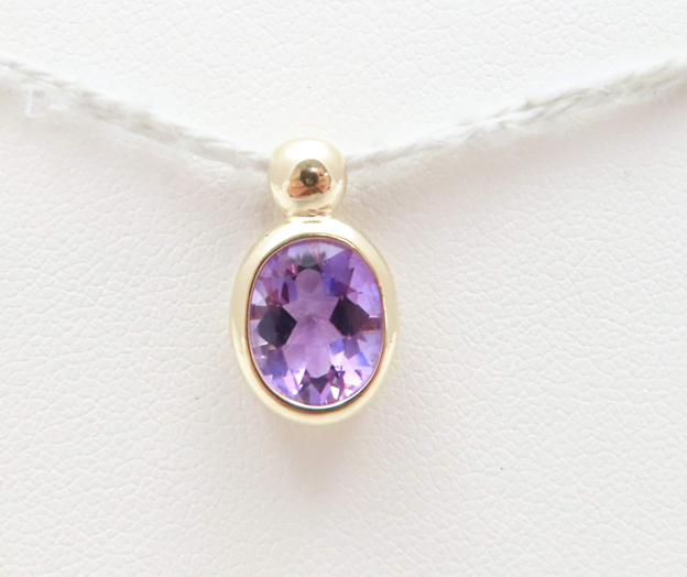 14k Yellow Gold ~10x8mm Amethyst Bezel Set Pendant