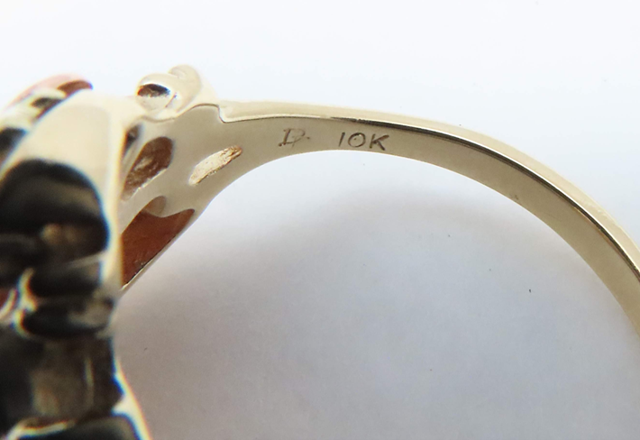 Black Hills Gold 10k Tri-Toned Gold Ring Size 4.75