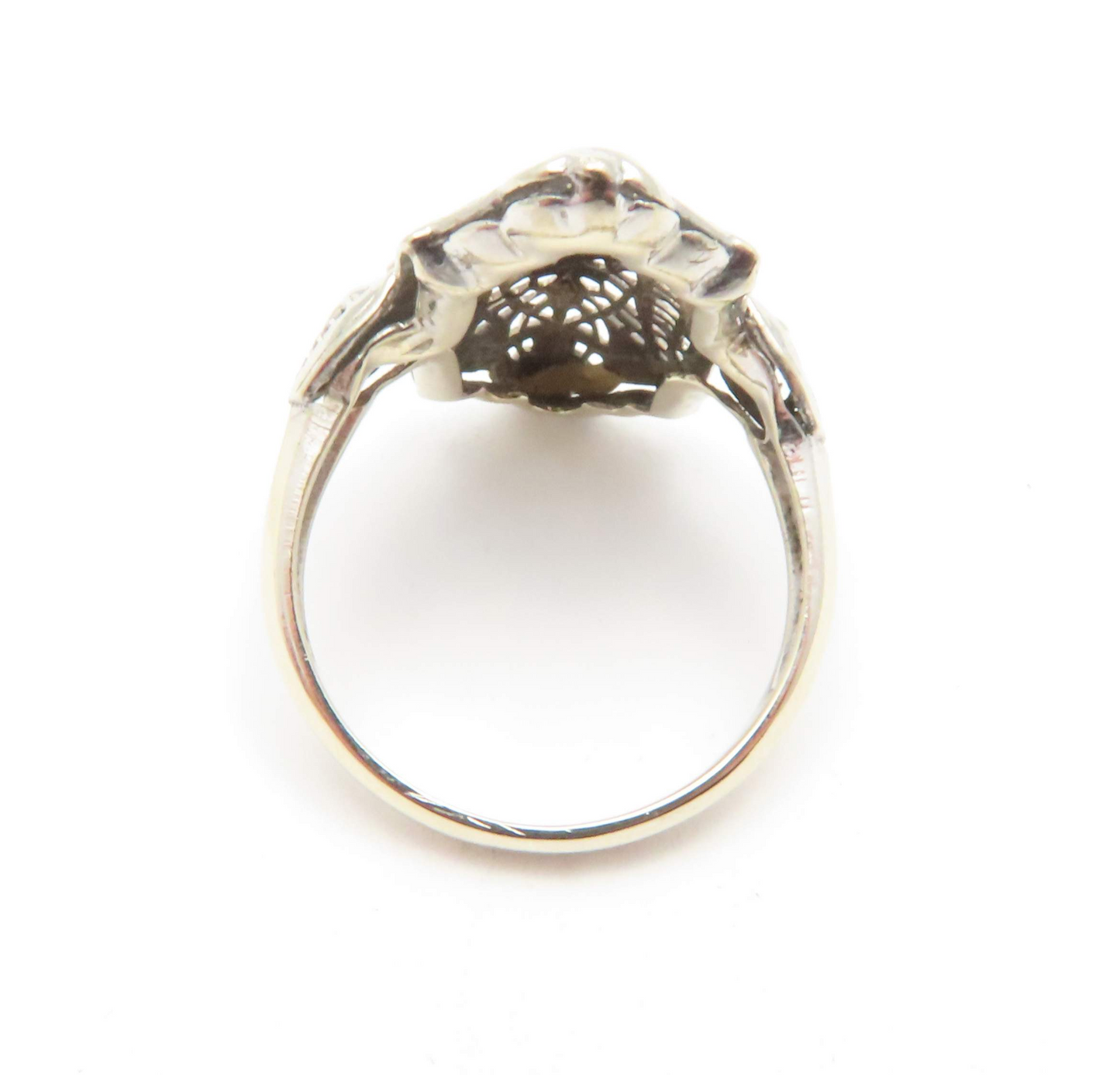14k White Gold Diamond Accent Filigree Shield Ring Size 6