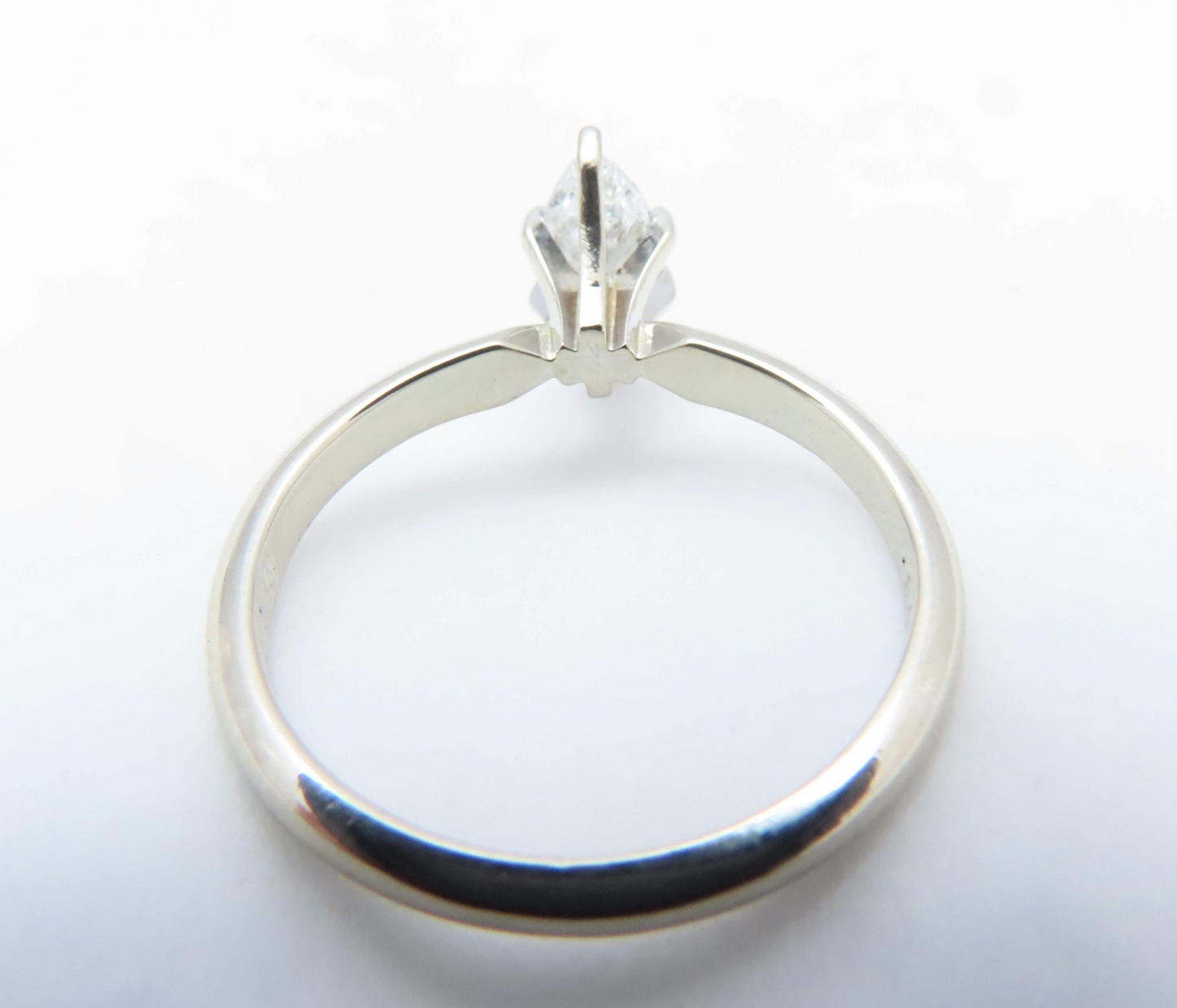 14k White Gold ~1/2c Diamond Marquise Solitaire Ring Size 5.75