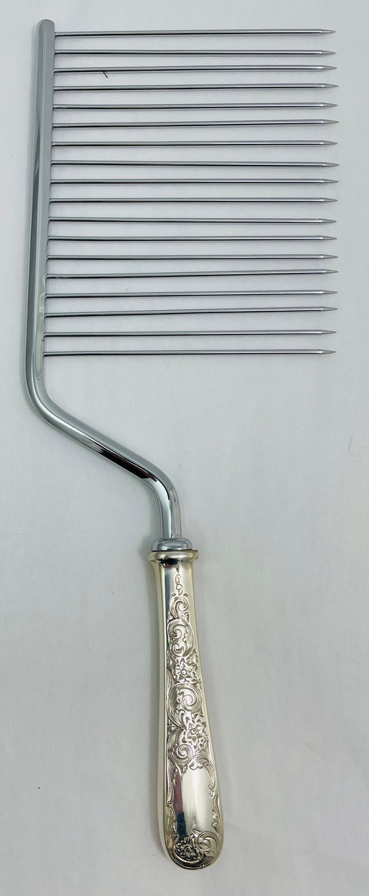 Old Maryland Engraved by Kirk-Stieff Hollow Handle Cake Breaker