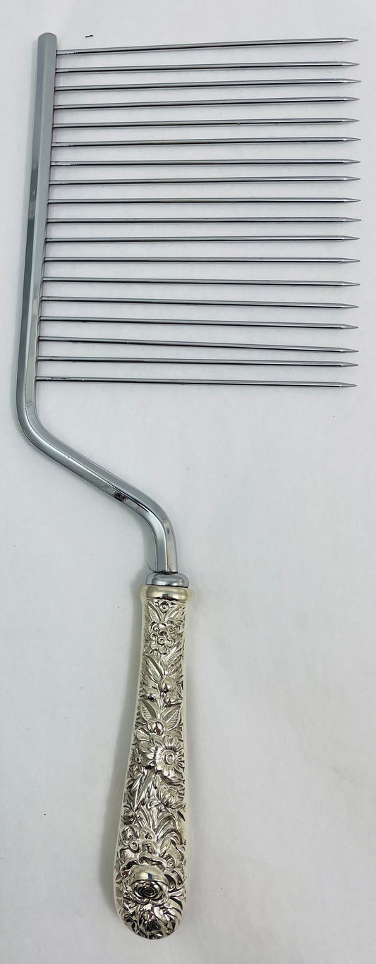 Repousse by Kirk Hollow Handle Cake Breaker