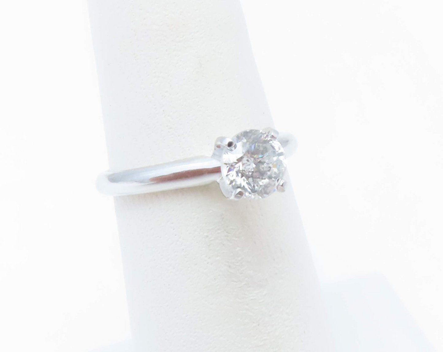 14k White Gold 1/2c Round Diamond Solitaire Ring Size 5.25