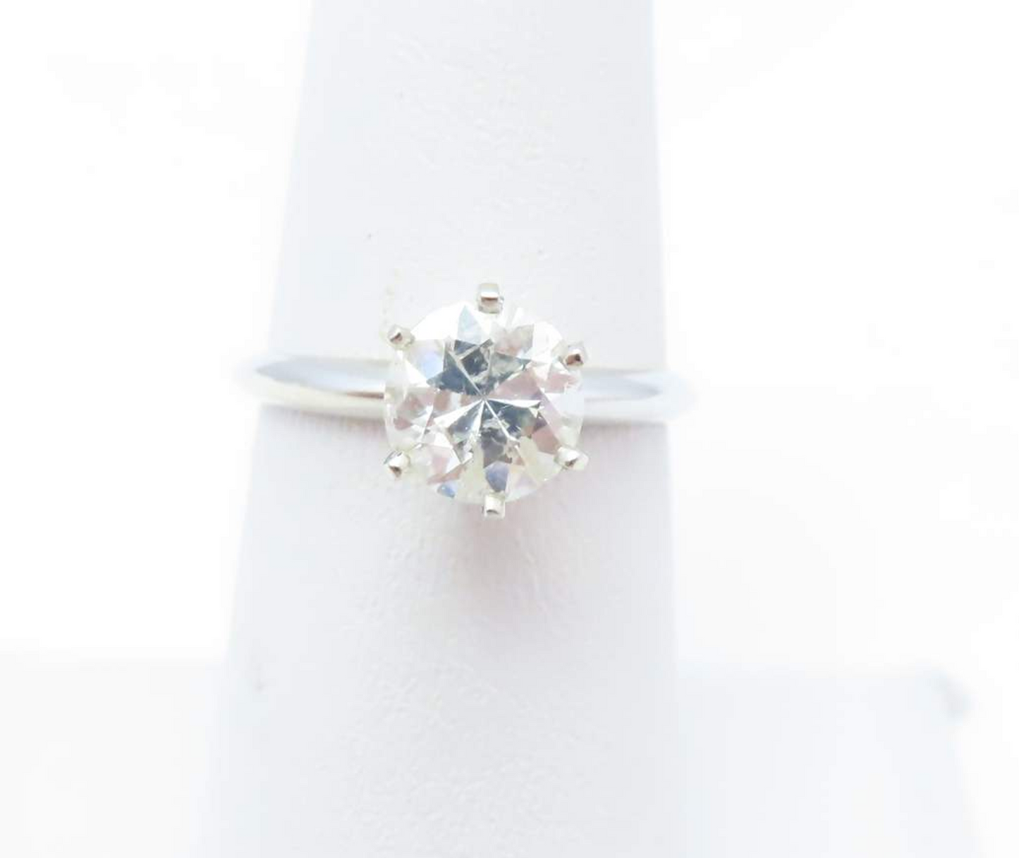 14k White Gold 1.15c Round Diamond Solitaire Ring Size 6