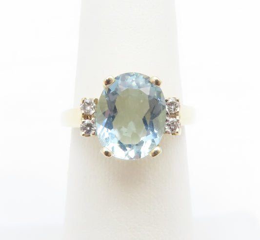 14K Yellow Gold Oval Topaz & Diamond Accent Ring Size 5.25