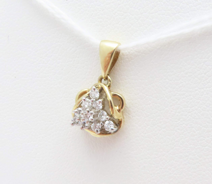 14k Yellow Gold Diamond Cluster Pendant