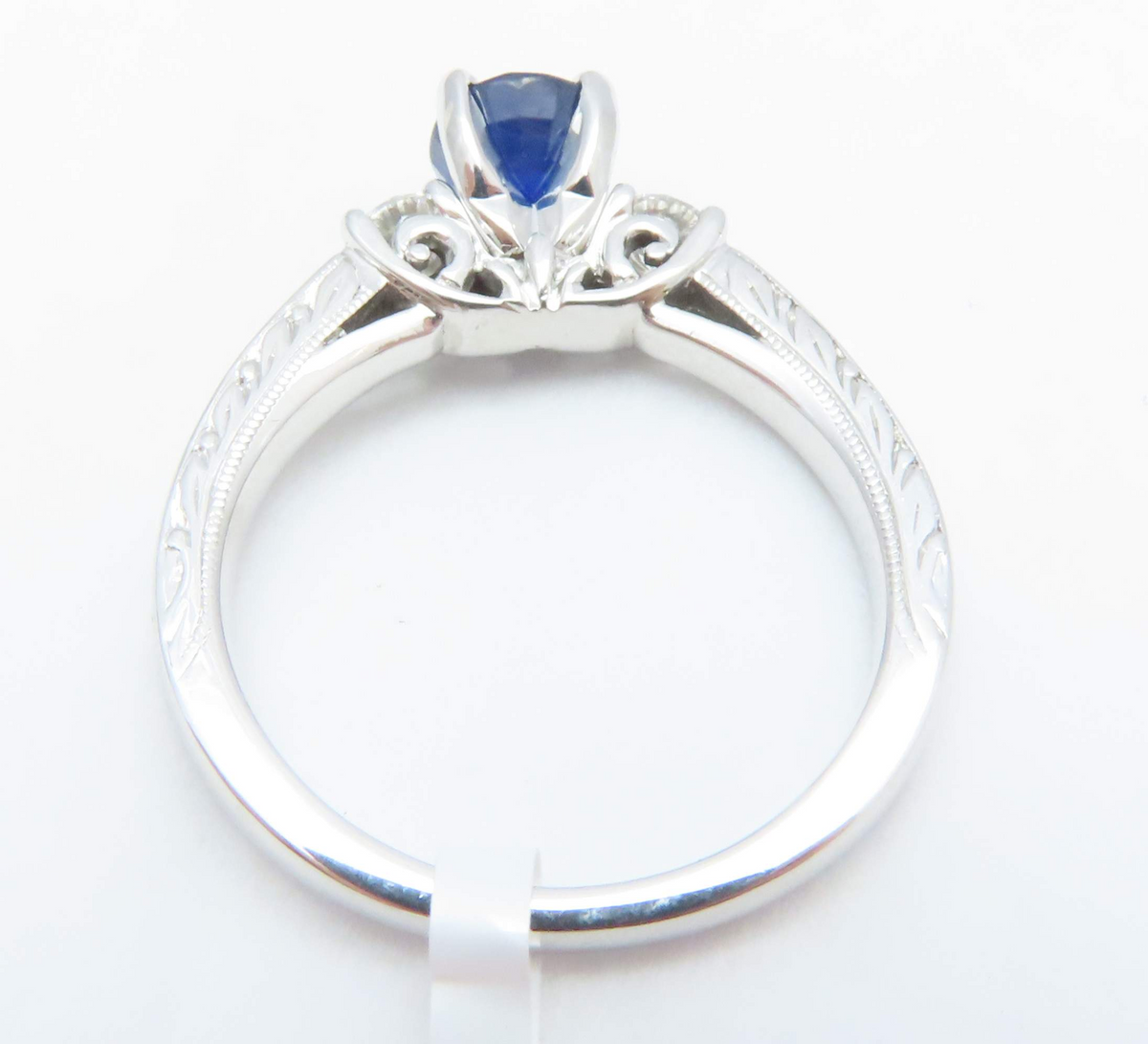 18k White Gold Round Blue Sapphire & Diamond 3 Stone Ring Size 7