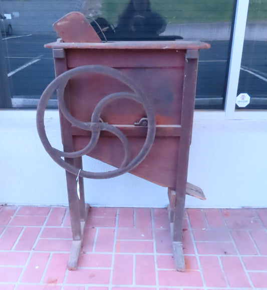 Antique Farm Hand Crank Corn Thrasher