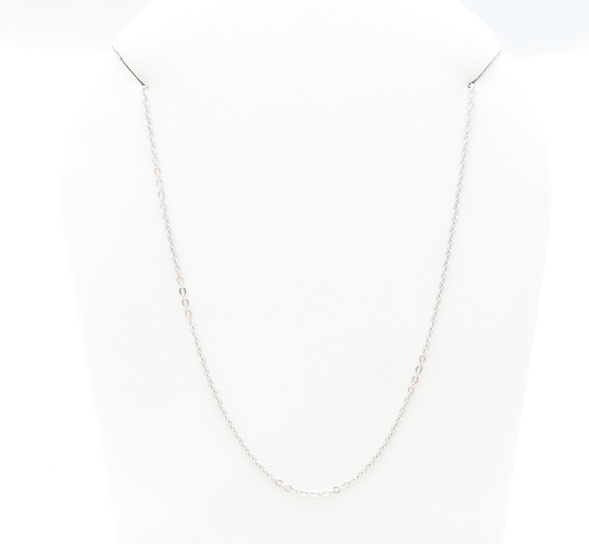 14K White Gold ~1.1MM Wide Cable Chain Necklace 18"