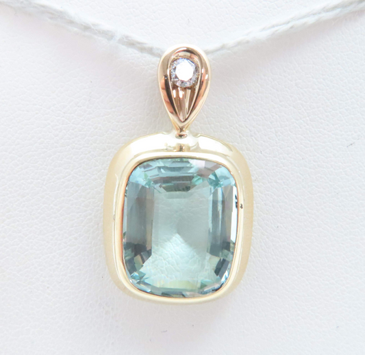 14k Yellow Gold Aquamarine & Diamond Accent Bezel Set Pendant