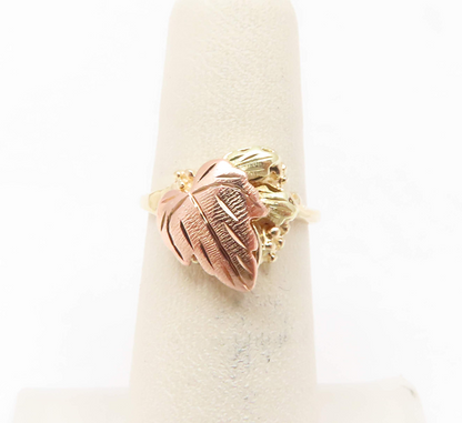Black Hills Gold 10k Tri-Toned Gold Ring Size 4.75