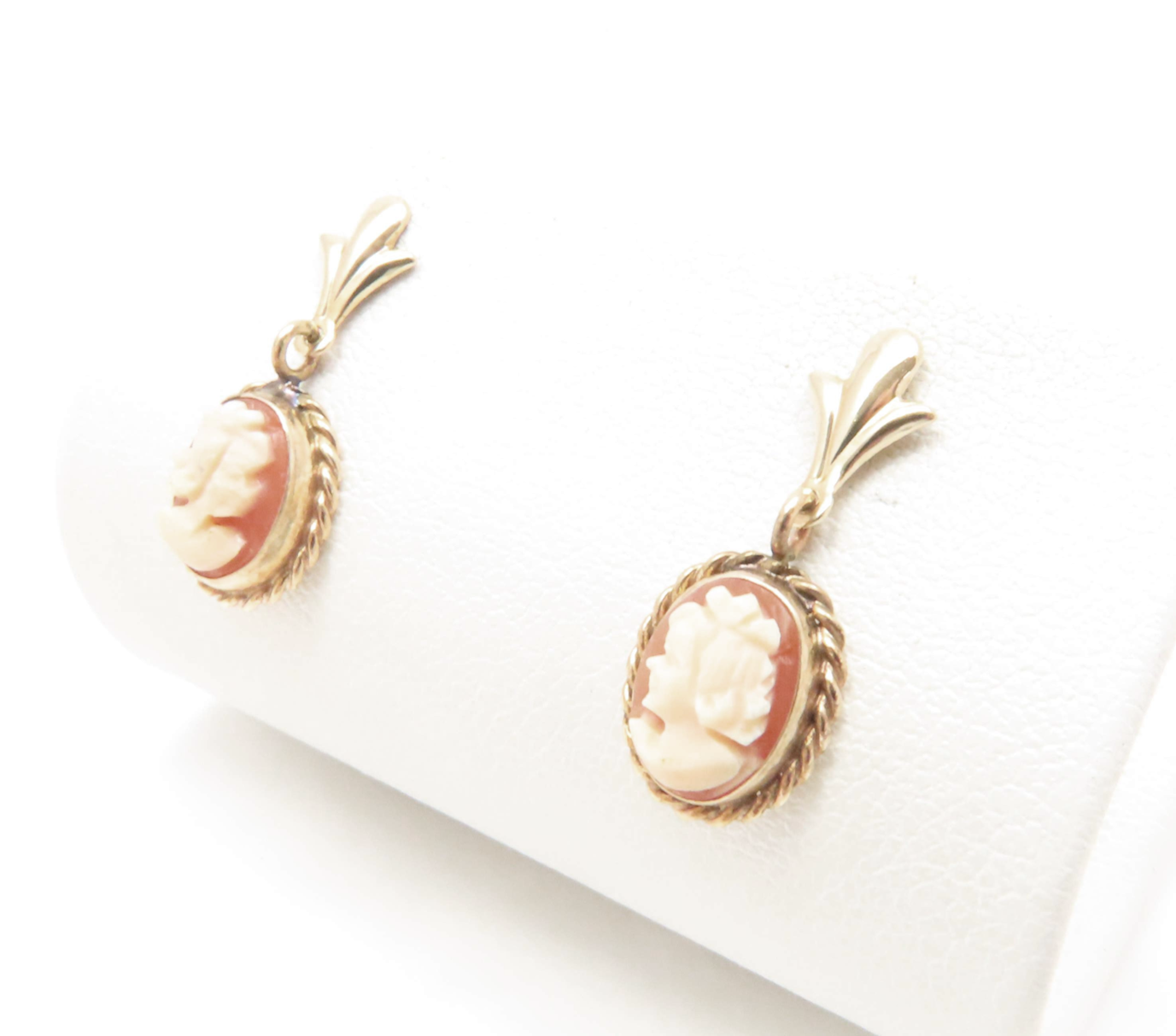 14k Yellow Gold Cameo Dangle Earrings
