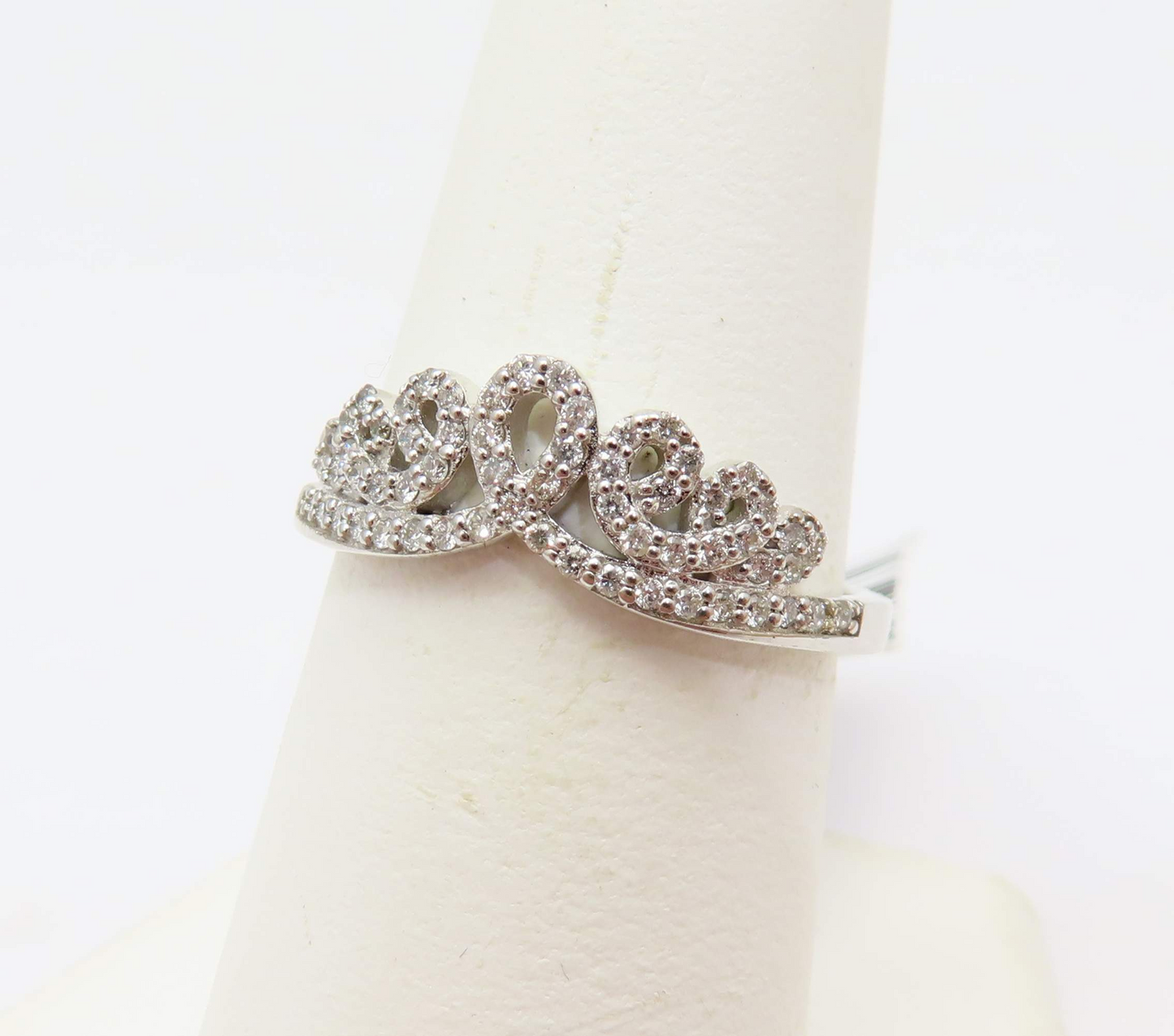10k White Gold 1/3ctw Diamond Crown Ring Size 7