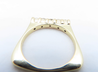 14k Yellow Gold ~3/8ctw Diamond 5 Stone Euro Shank Band Size 7.25
