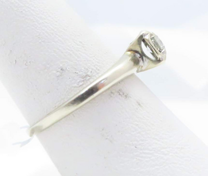 14k White Gold Diamond Illusion Solitaire Ring Size 8