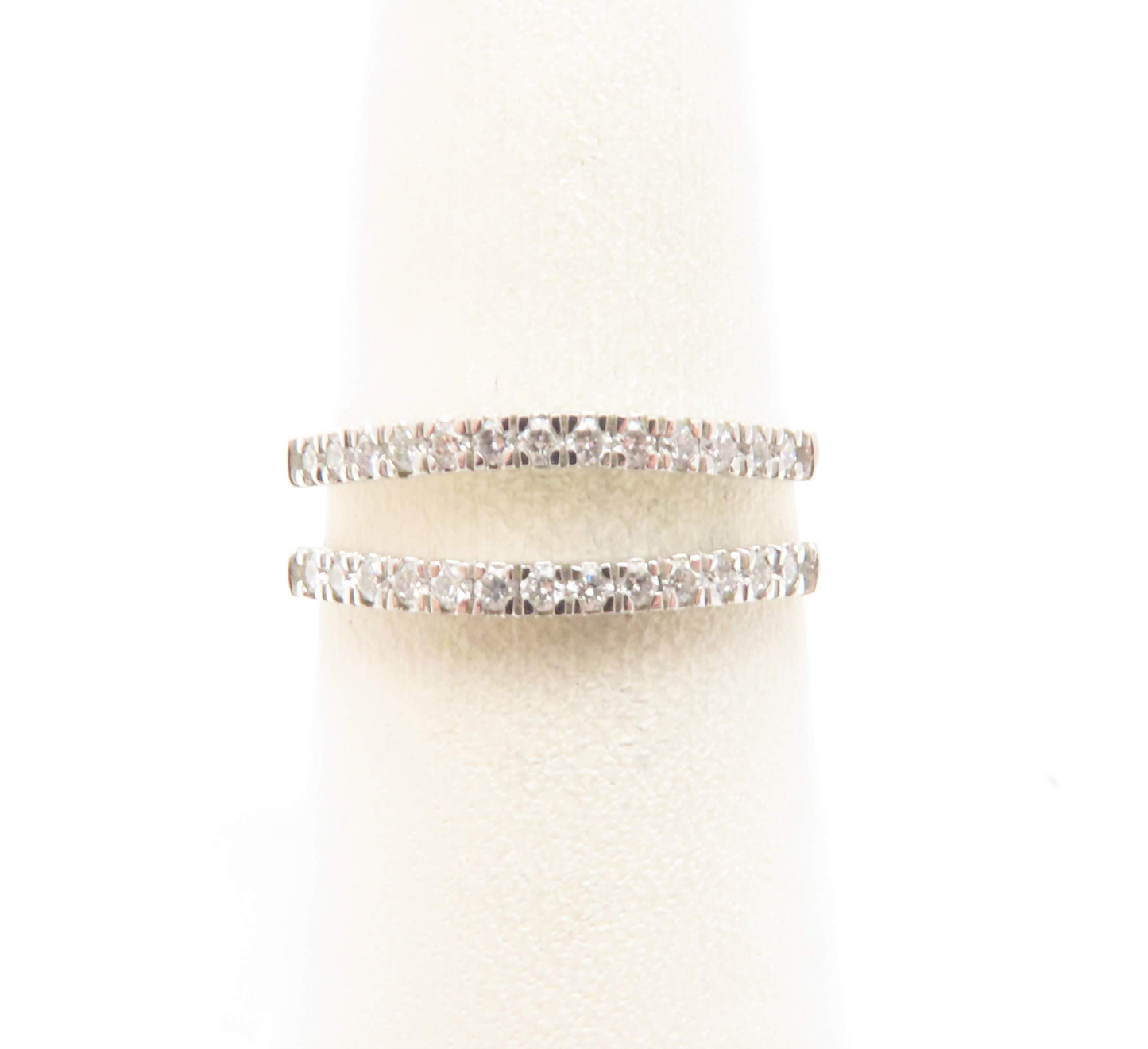 14k White Gold Round Diamond Ring Jacket Size 7