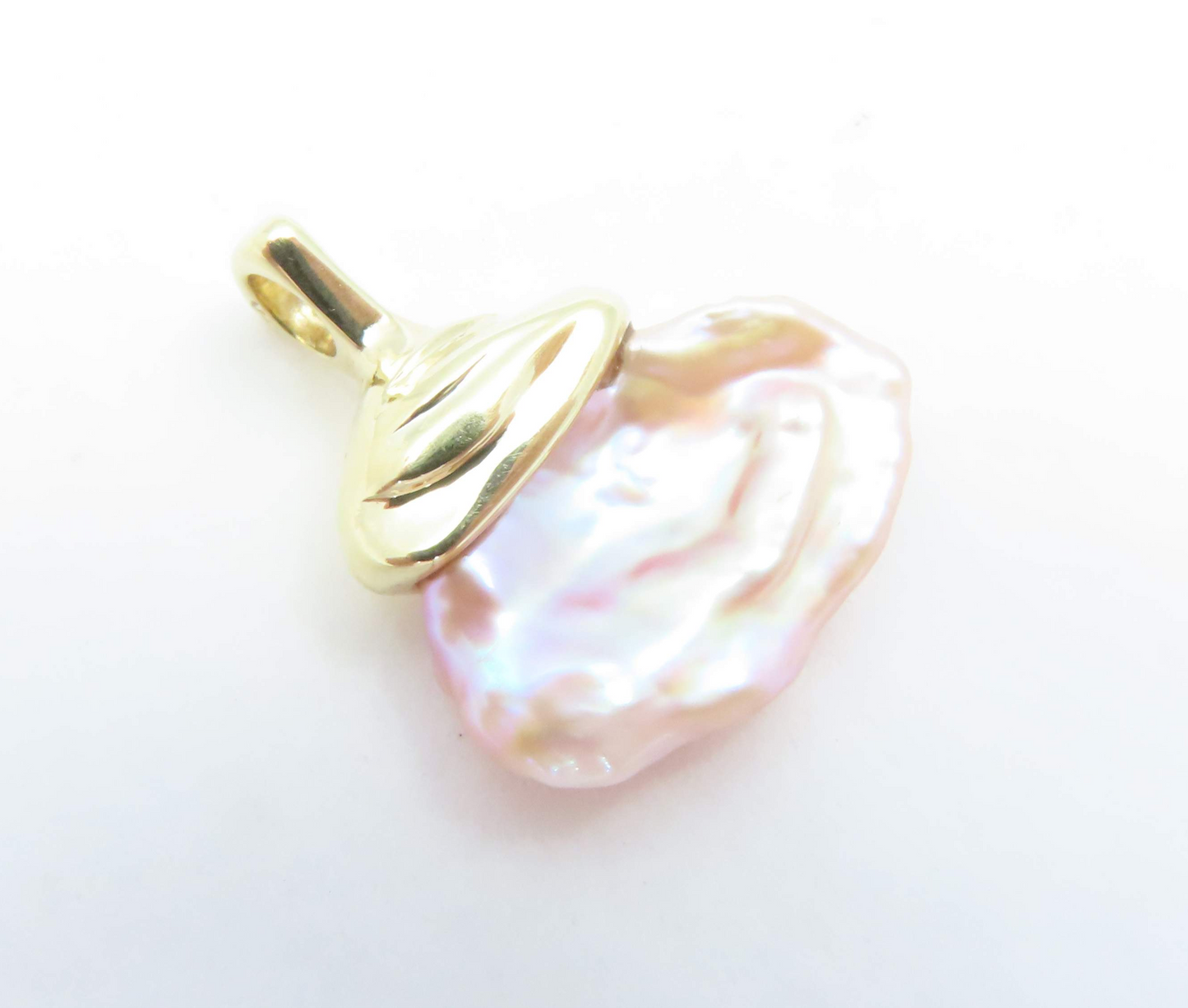 14k Yellow Gold Pink Keshi Pearl Pendant