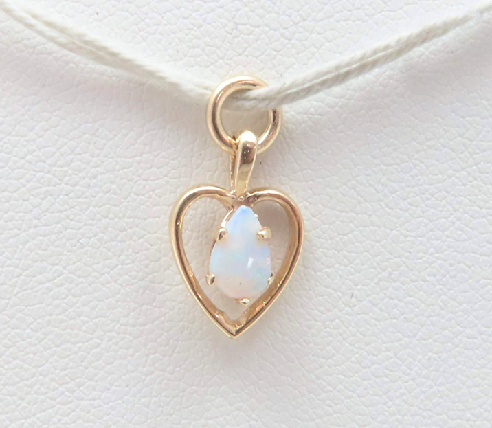 14k Yellow Gold Opal Heart Pendant