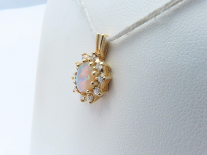 14k Yellow Gold Opal Pendant with ~1/4ctw Diamond Halo