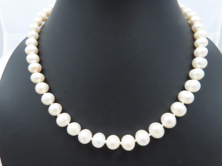Sterling Silver 8mm Freshwater Pearl 18” Necklace with Toggle Clasp