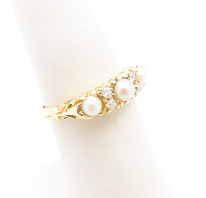 17k Yellow Gold Pearl & ~1/10ctw Diamond Ring Size 6.5