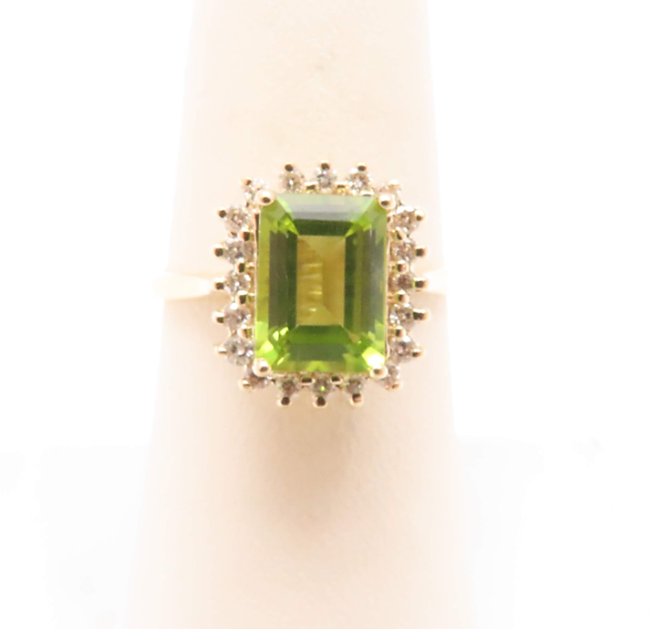 14k Yellow Gold Emerald Cut Peridot with 1/5ctw Diamond Halo Ring Size 7