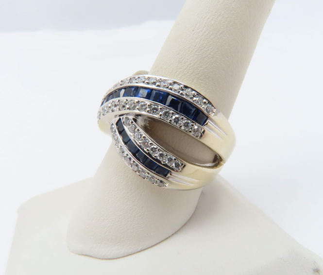 18k White Gold ~1.75ctw Diamond and Sapphire Crossover Ring Size 8.5