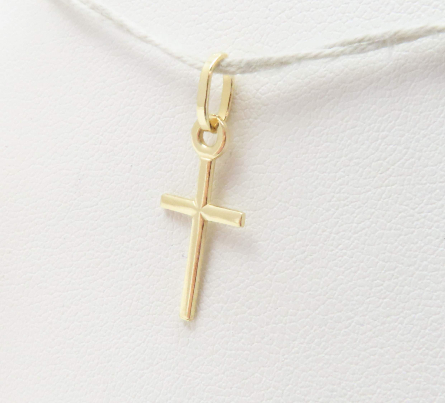 14k Yellow Gold Cross Pendant 1"