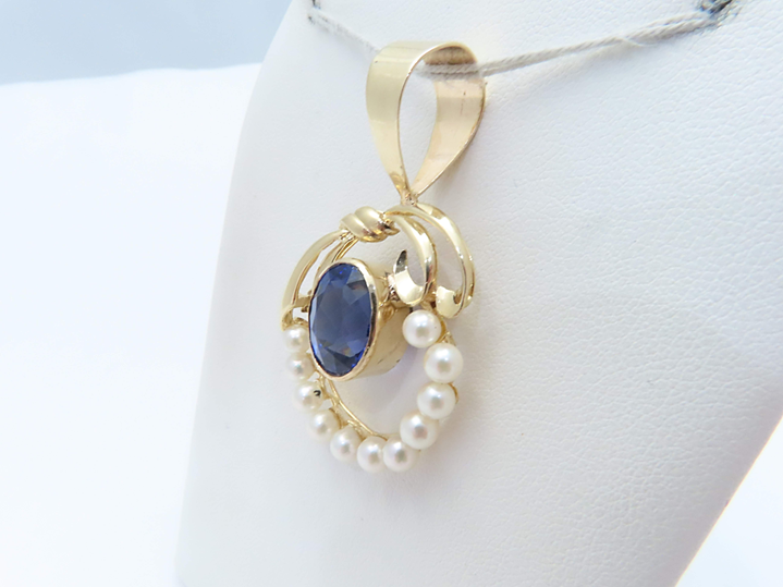 14k Yellow Gold ~5 3/8c Tanzanite and Pearl Pendant/Brooch with Papers