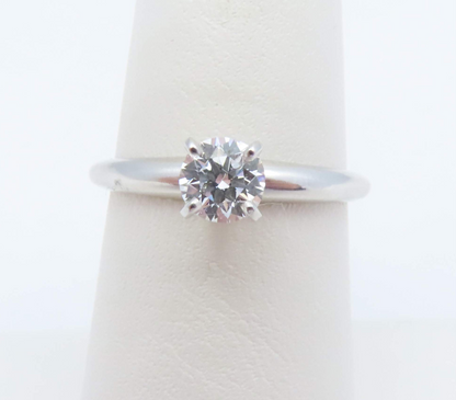 14k White Gold 4 Prong Solitaire Ring Size 7