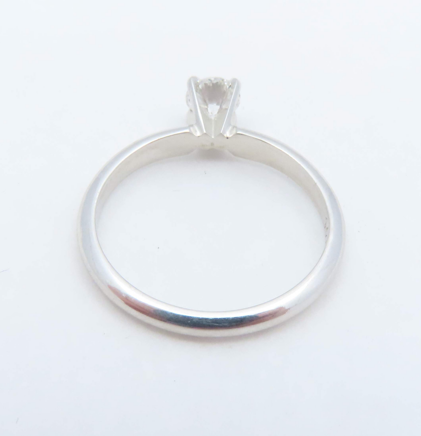 14k White Gold 4 Prong Solitaire Ring Size 7
